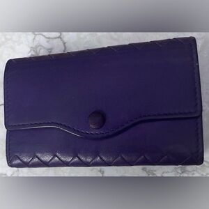 Bottega Veneta Elegant Deep Purple Key Holder